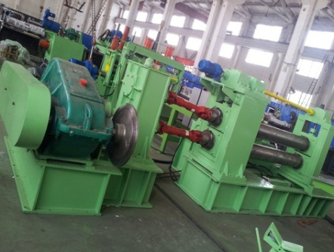 Slitting Line with Decoiler and Recoiler